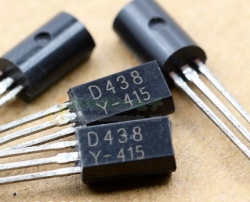 Tranzistor 2SD438 NPN 100V 0,7A TO92L