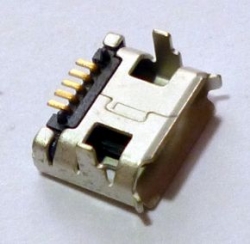 Konektor Micro USB do DPS model 1