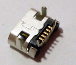 Konektor Micro USB do DPS model 3