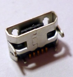 Konektor Micro USB do DPS model 3