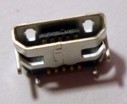 Konektor Micro USB do DPS model 3