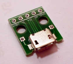 Konektor Micro USB na DPS - modul desky